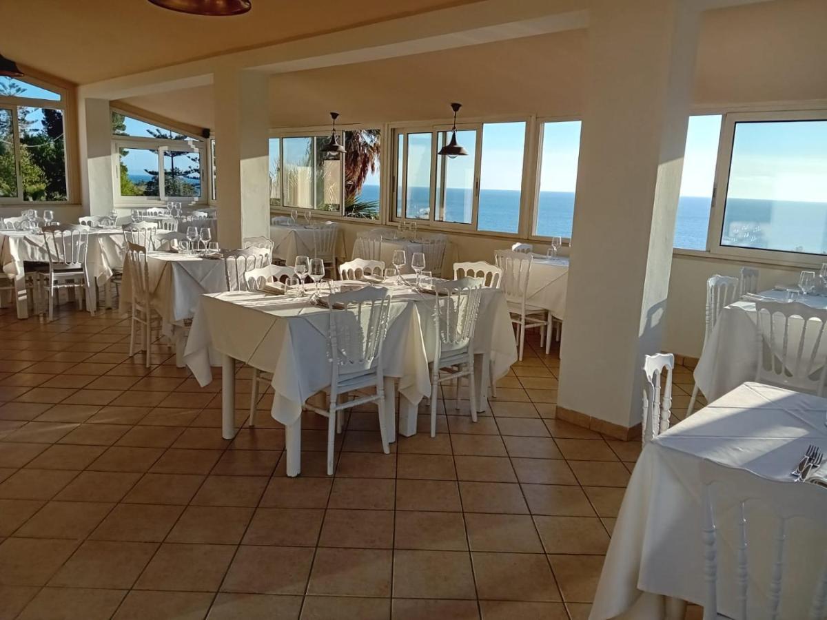 Hotel Mercurio Sul Mare - Fish Restaurant And Private Beach Capo Vaticano Dış mekan fotoğraf
